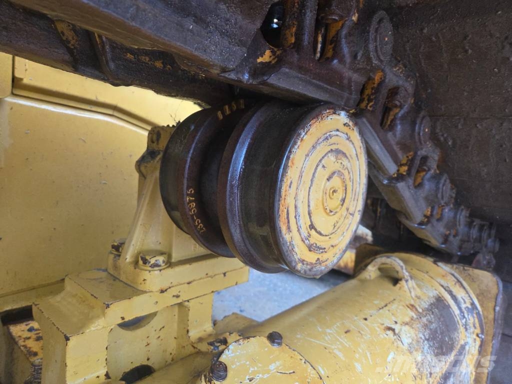 CAT D 6 T LGP Buldozere pe senile