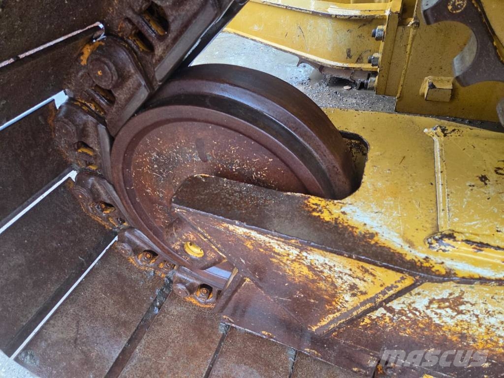 CAT D 6 T LGP Buldozere pe senile