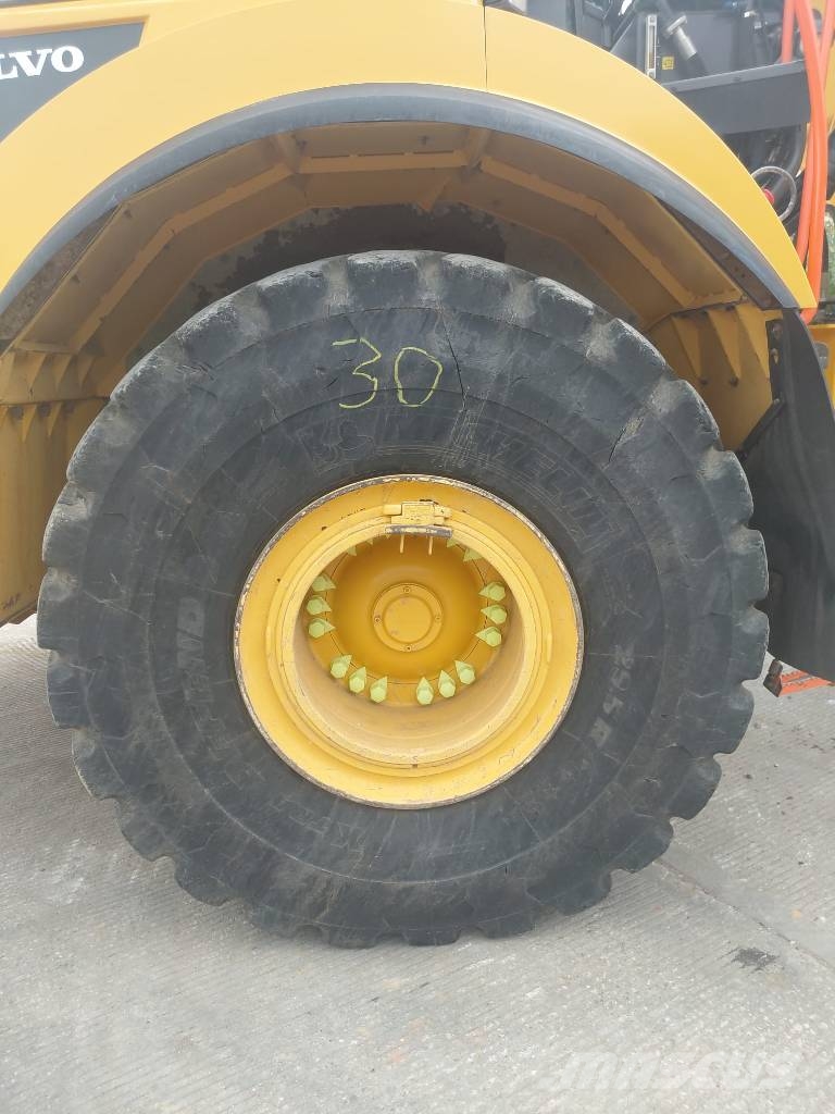 Volvo A40G Dumper - Knickgelenk