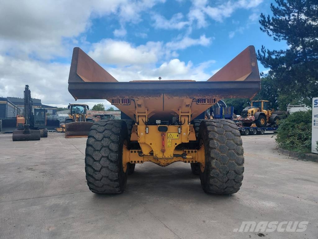 Volvo A40G Dumper - Knickgelenk
