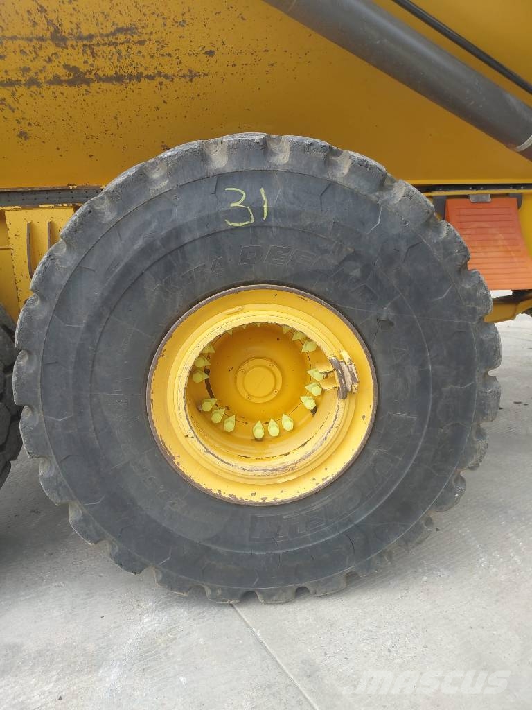Volvo A40G Dumper - Knickgelenk