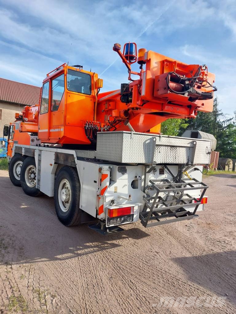 Liebherr LTM 1040 Rabljeni žerjavi za vsak teren