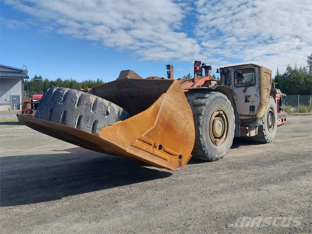Sandvik Toro LH621i ساحبات وشاحنات تعدين للعمل تحت سطح الأرض