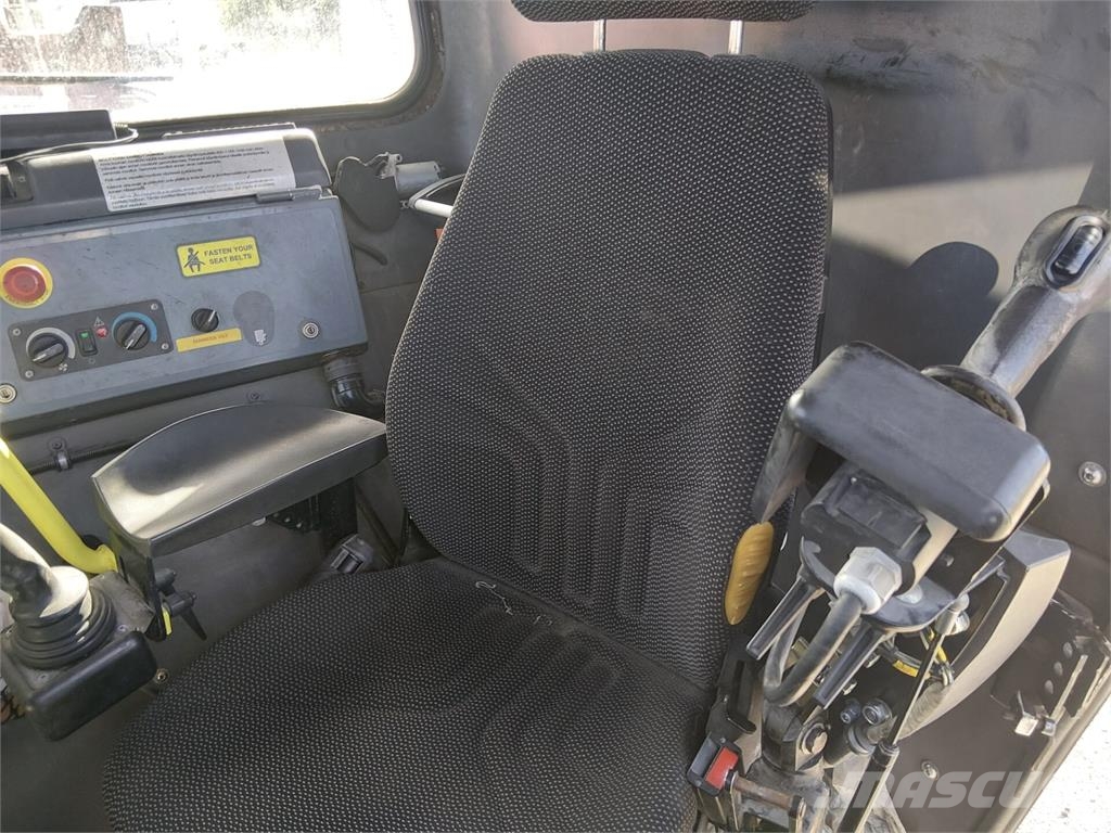 Sandvik Toro LH621i ساحبات وشاحنات تعدين للعمل تحت سطح الأرض