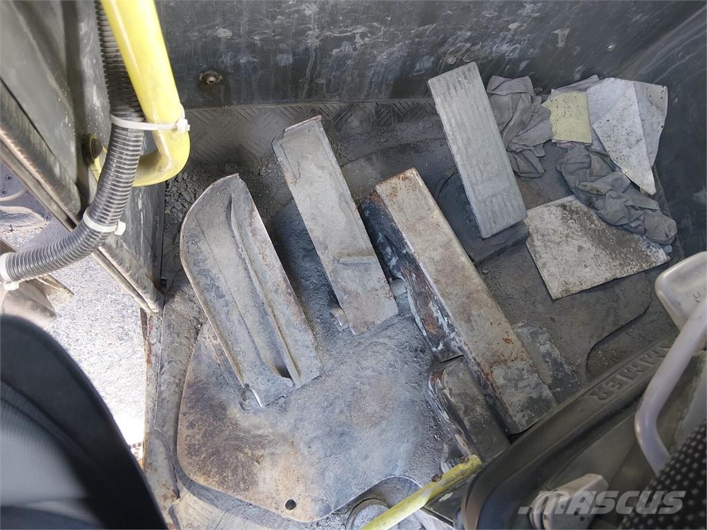 Sandvik Toro LH621i ساحبات وشاحنات تعدين للعمل تحت سطح الأرض