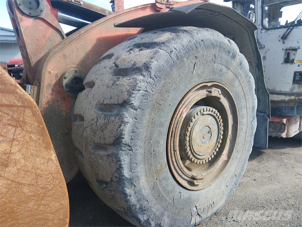 Sandvik Toro LH621i ساحبات وشاحنات تعدين للعمل تحت سطح الأرض