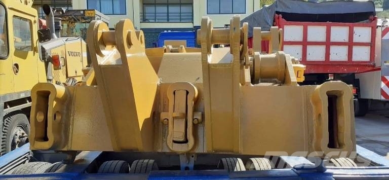 CAT MULTISHANK RIPPER FOR D7G/H Верижни булдозери