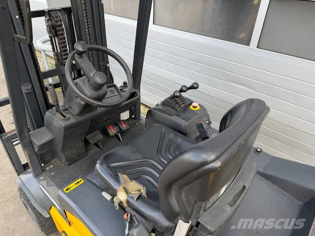OM XE18AC 1.8 ton elektrische heftruck 1800kg triplex Elektrikli forkliftler
