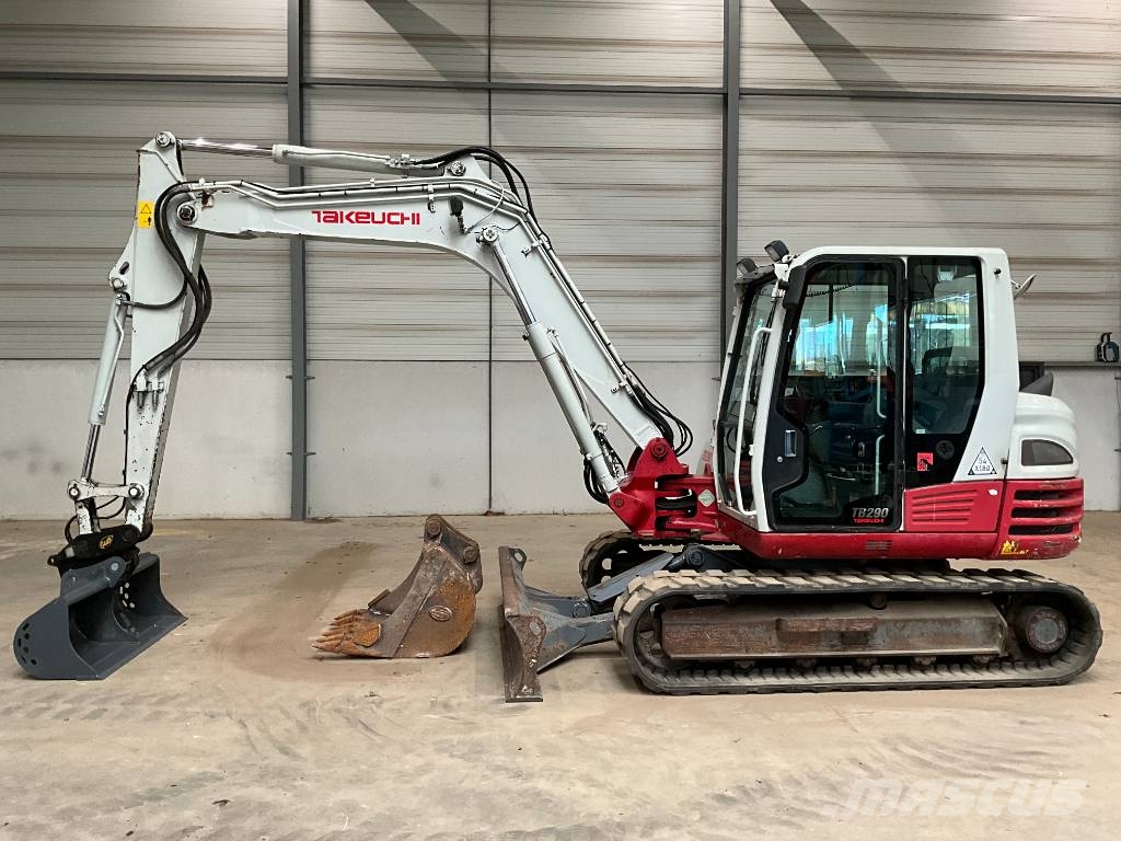 Takeuchi TB 290 حفارات وسط 7 طن - 12 طن