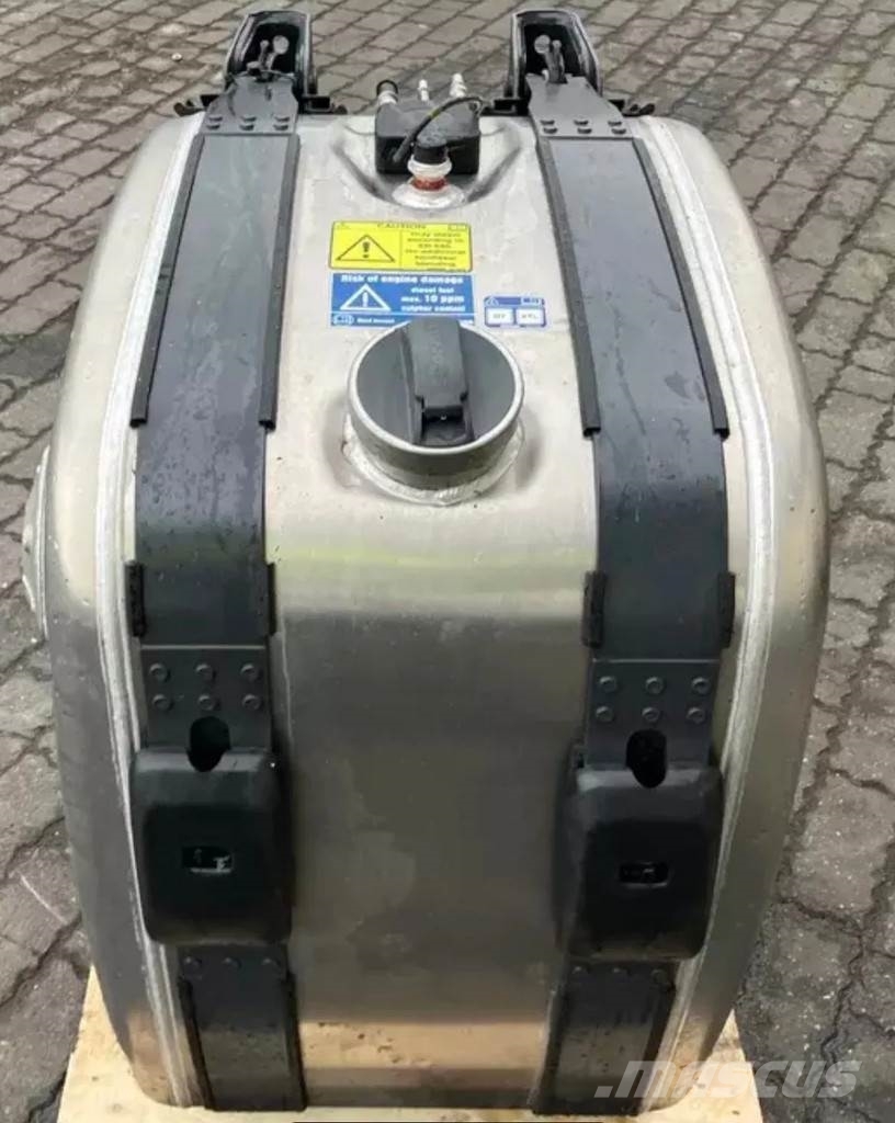 Scania 5 x nieuw super tank 200 liter + support Kütusemahutid