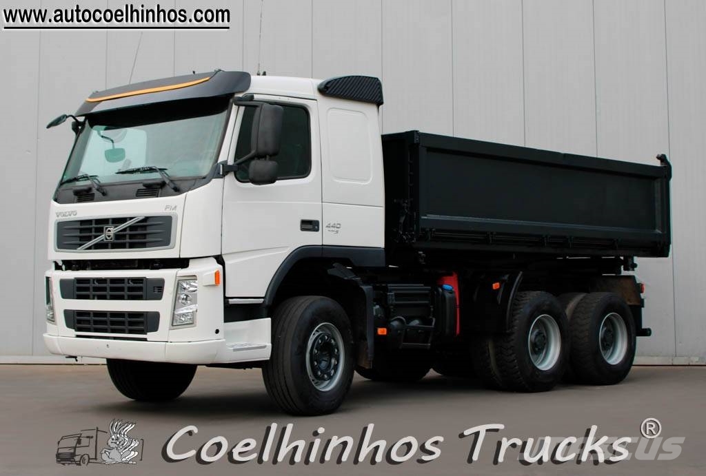Volvo FM 440  tri-basculante شاحنات قلابة
