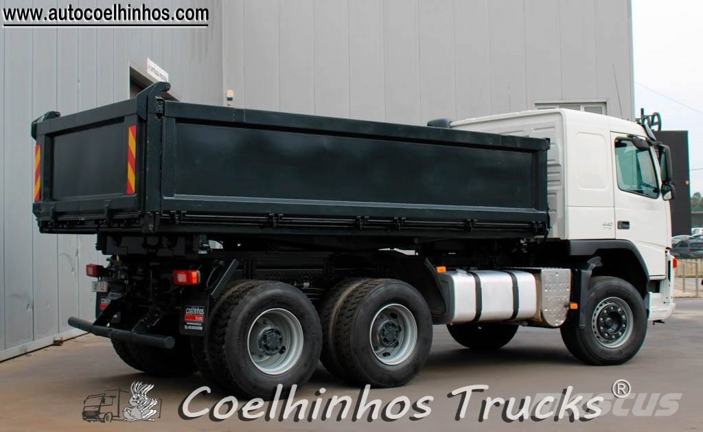 Volvo FM 440  tri-basculante شاحنات قلابة