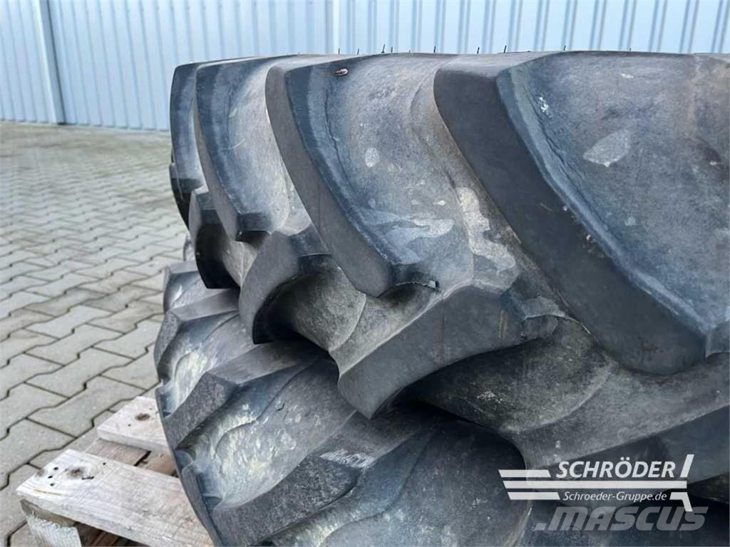 Alliance 270/95 R32 + 320/90 R46 PFLEGERÄDER Ruedas