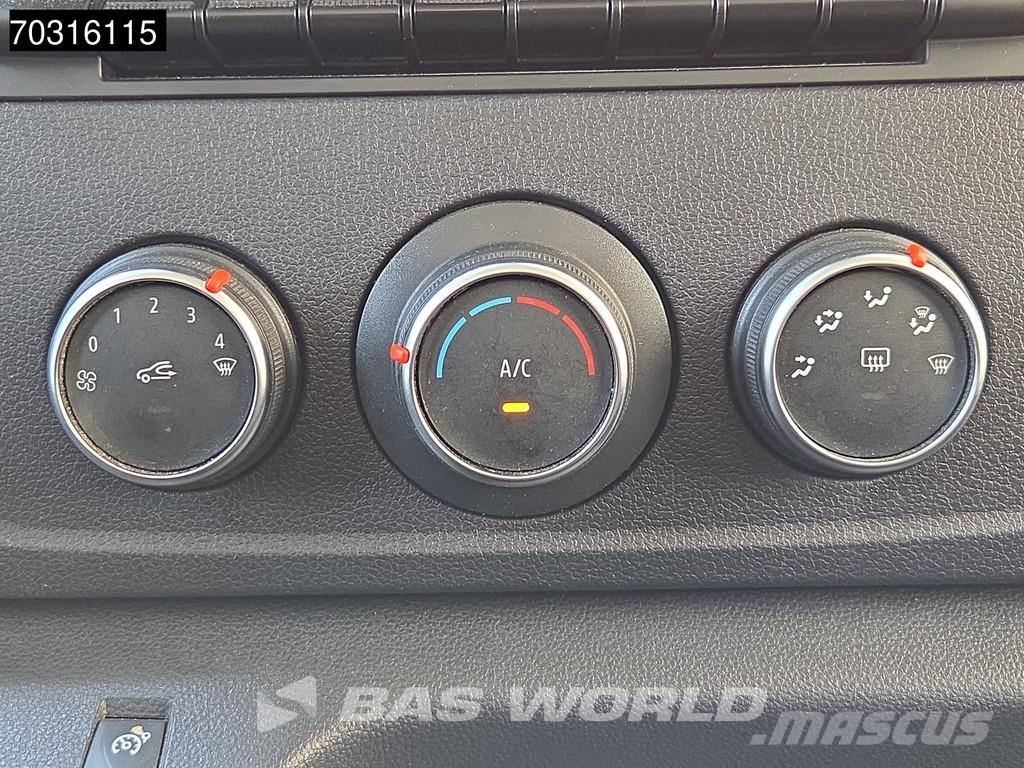 Renault Master 145PK Furgón Caja Cerrada – LED - Navegació أخرى