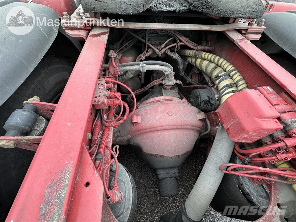 Scania R520LA6X2/4MNB Vetopöytäautot