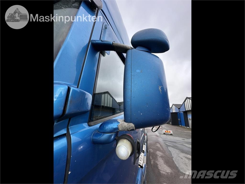 Scania R520LA6X2/4MNB Vetopöytäautot