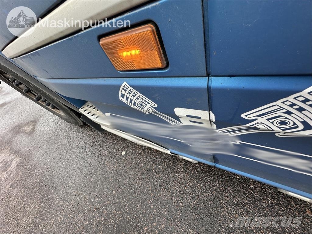 Scania R520LA6X2/4MNB Vetopöytäautot