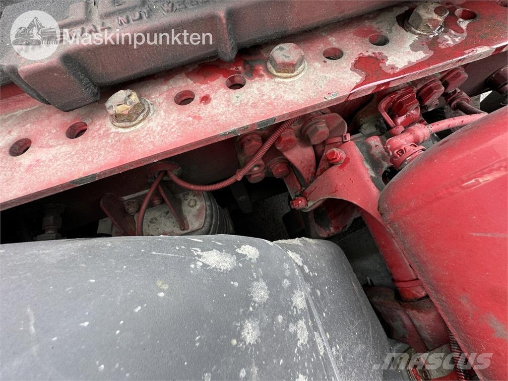 Scania R520LA6X2/4MNB Vetopöytäautot
