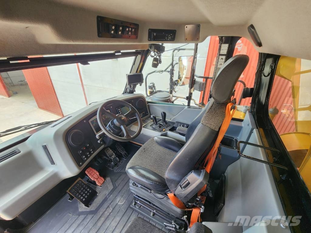 CAT 772g Άκαμπτα Dumper με ανατρεπόμενο κάδο