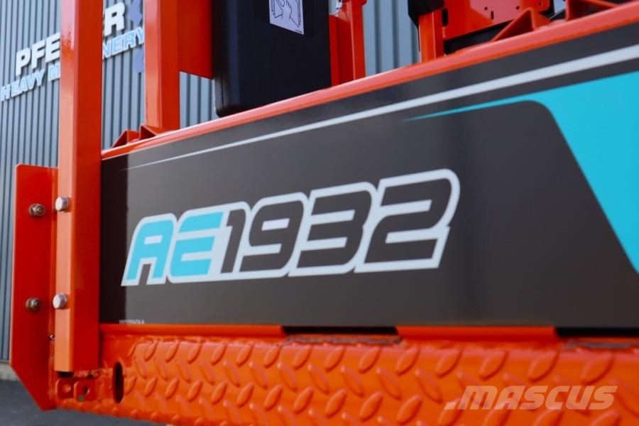 JLG AE1932 All Electric, 7.6m Working Height, 275kg Ca Plataformas tijera