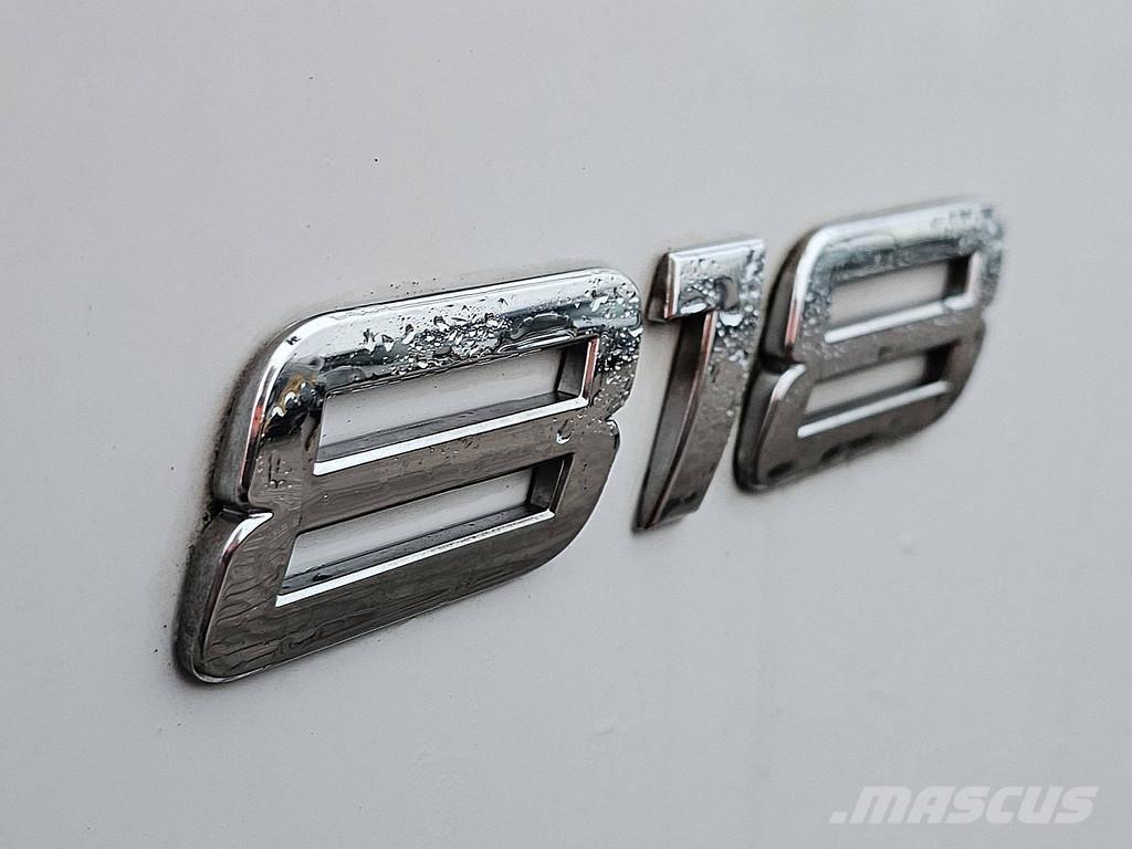 Mercedes-Benz ATEGO 918 Camiões de caixa fechada