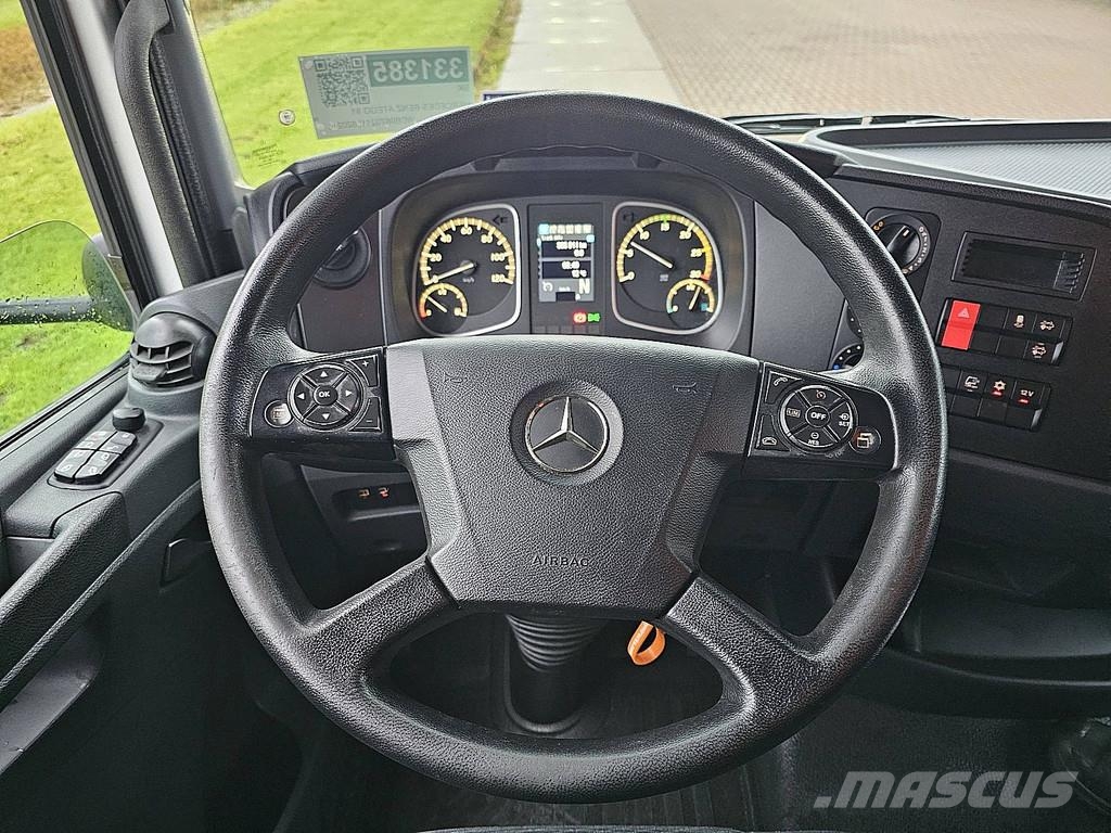 Mercedes-Benz ATEGO 918 Camiões de caixa fechada