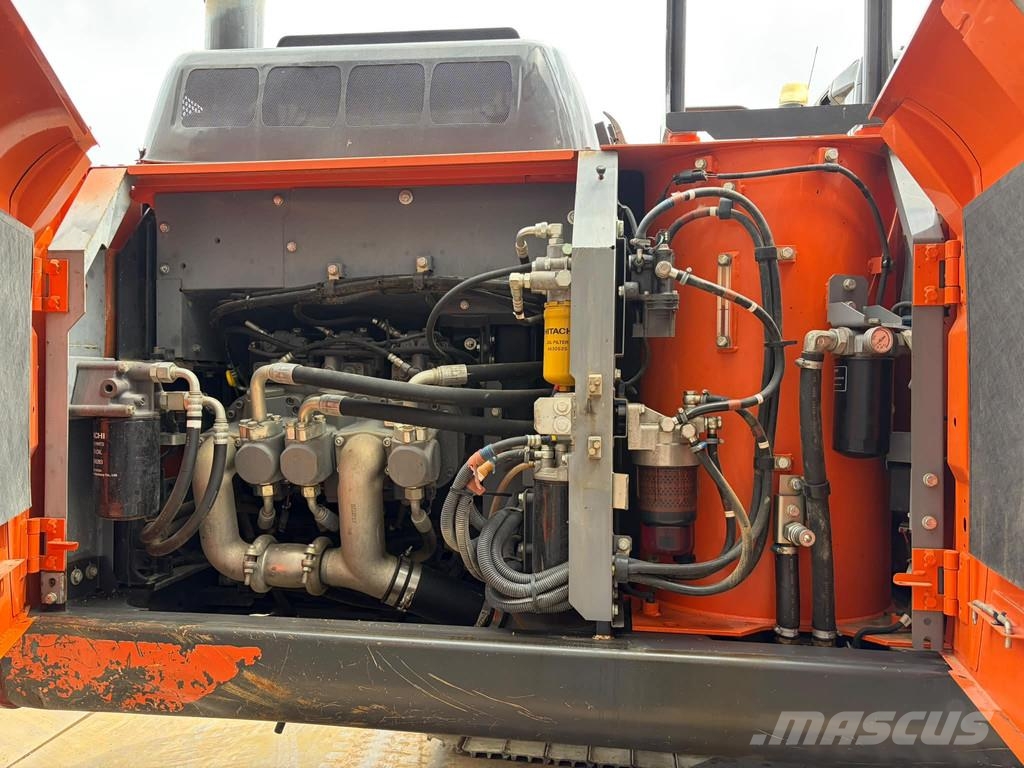 Hitachi ZX210LC-6 New Bucket Lánctalpas kotrók