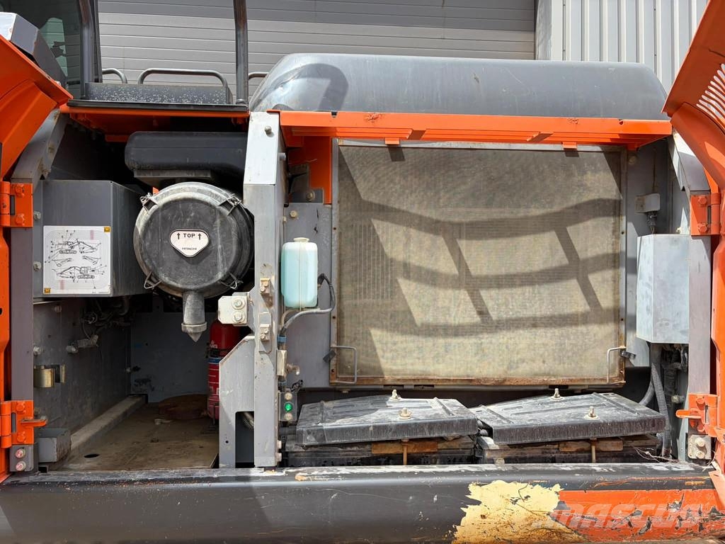 Hitachi ZX210LC-6 New Bucket Lánctalpas kotrók