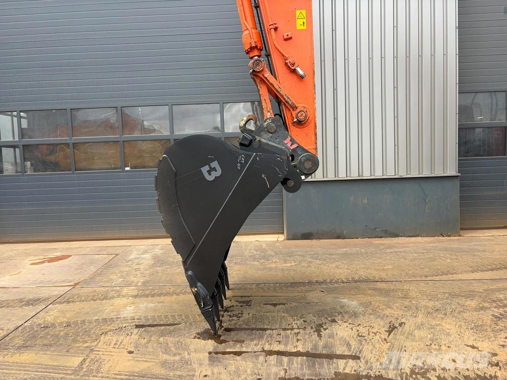 Hitachi ZX210LC-6 New Bucket Lánctalpas kotrók