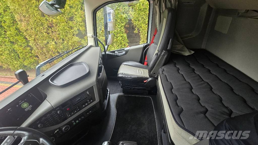 Volvo FH 500 6x2 BDF Camiones portacontenedores