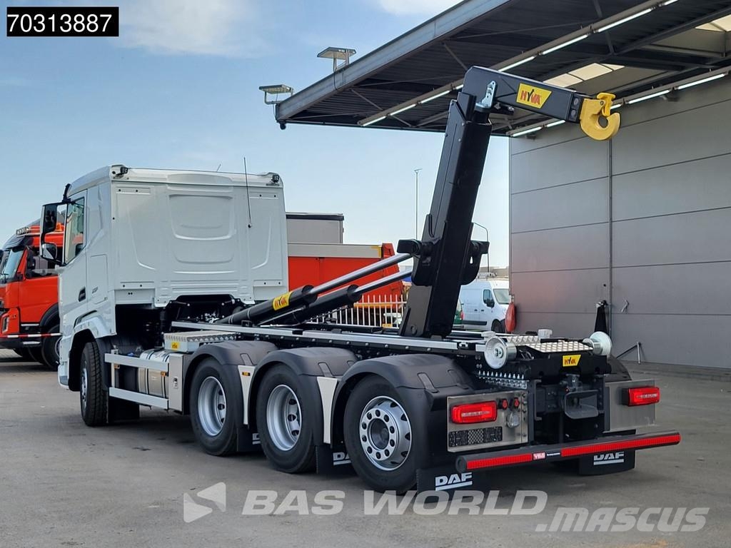 DAF XF 530 8X4 NEW 30tons HYVA 30-60-S Heavy Duty Cont Hákový nosič kontejnerů