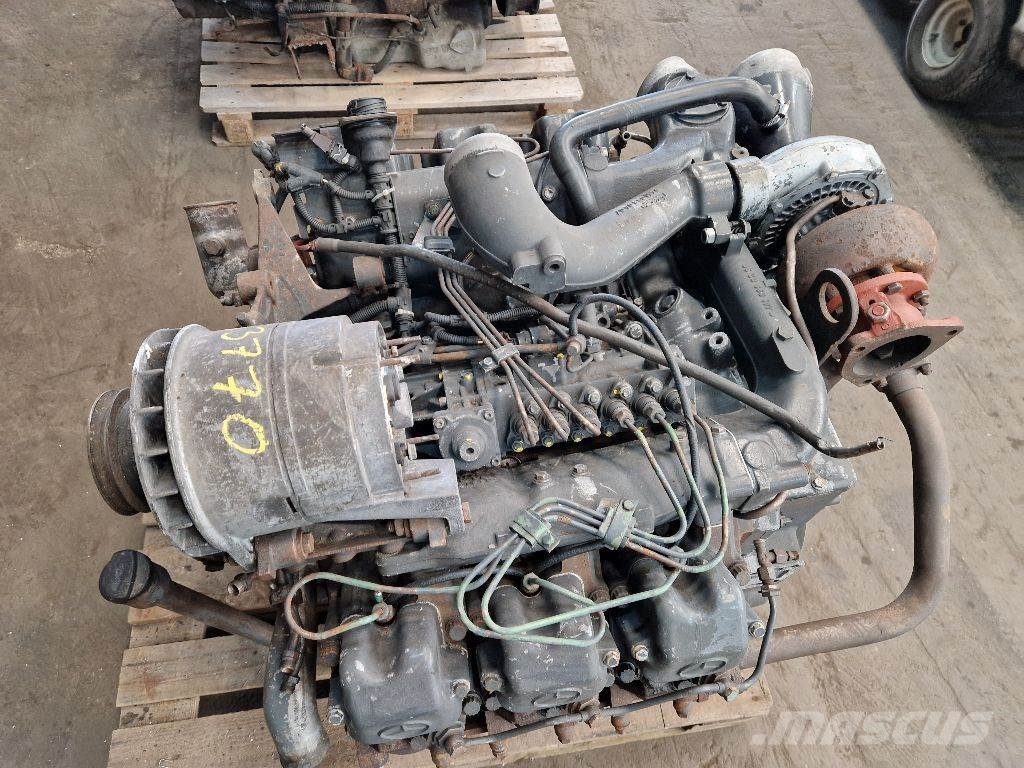 Mercedes-Benz OM441LA Engines