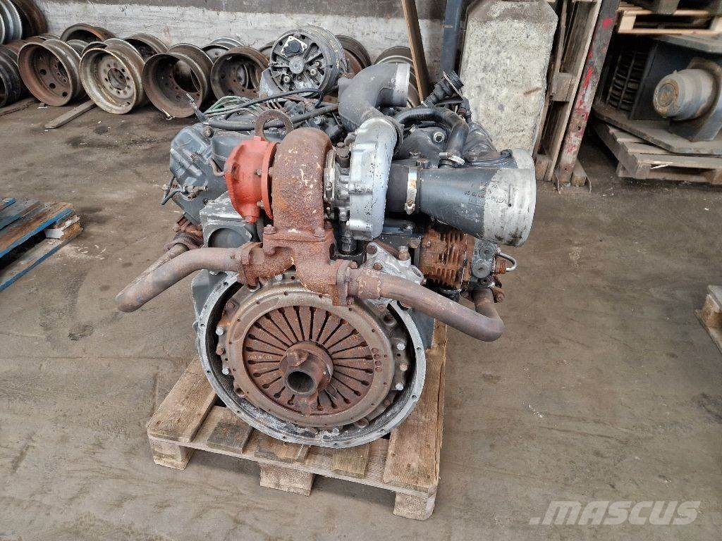 Mercedes-Benz OM441LA Engines