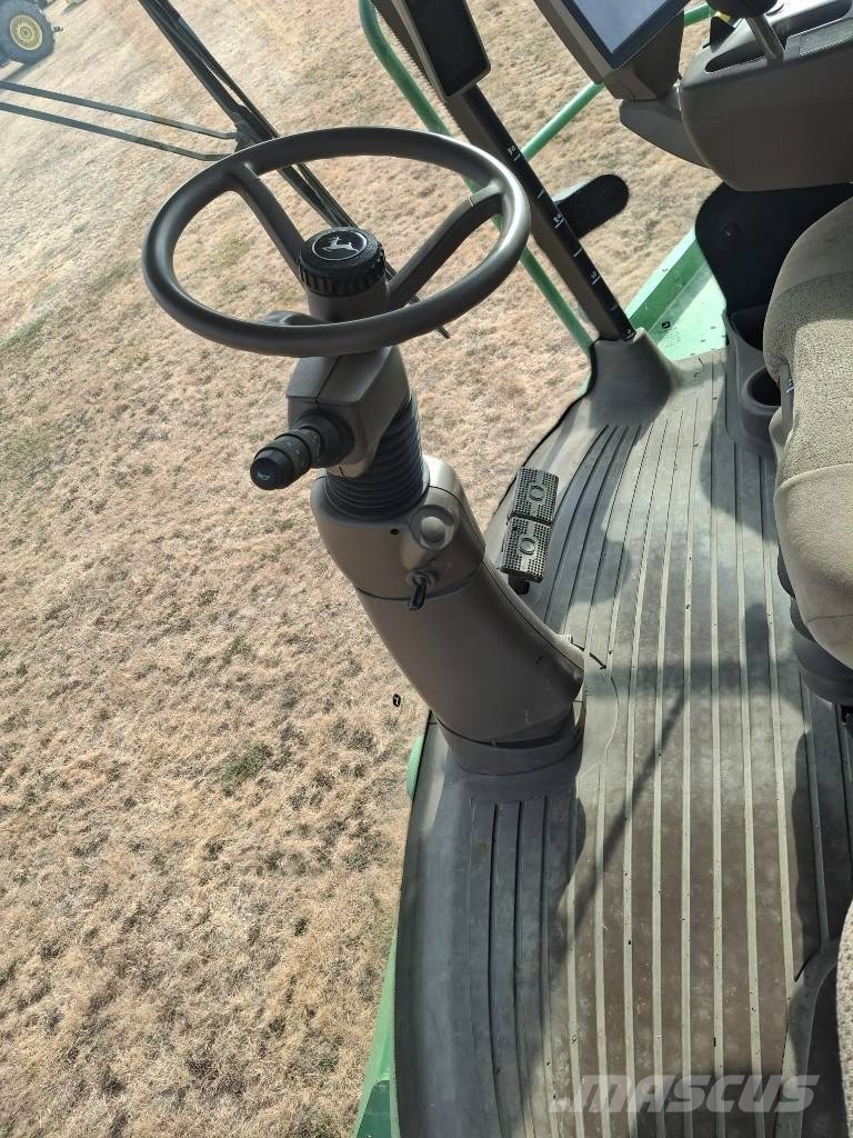 John Deere 8300I Kombajni za stočnu hranu