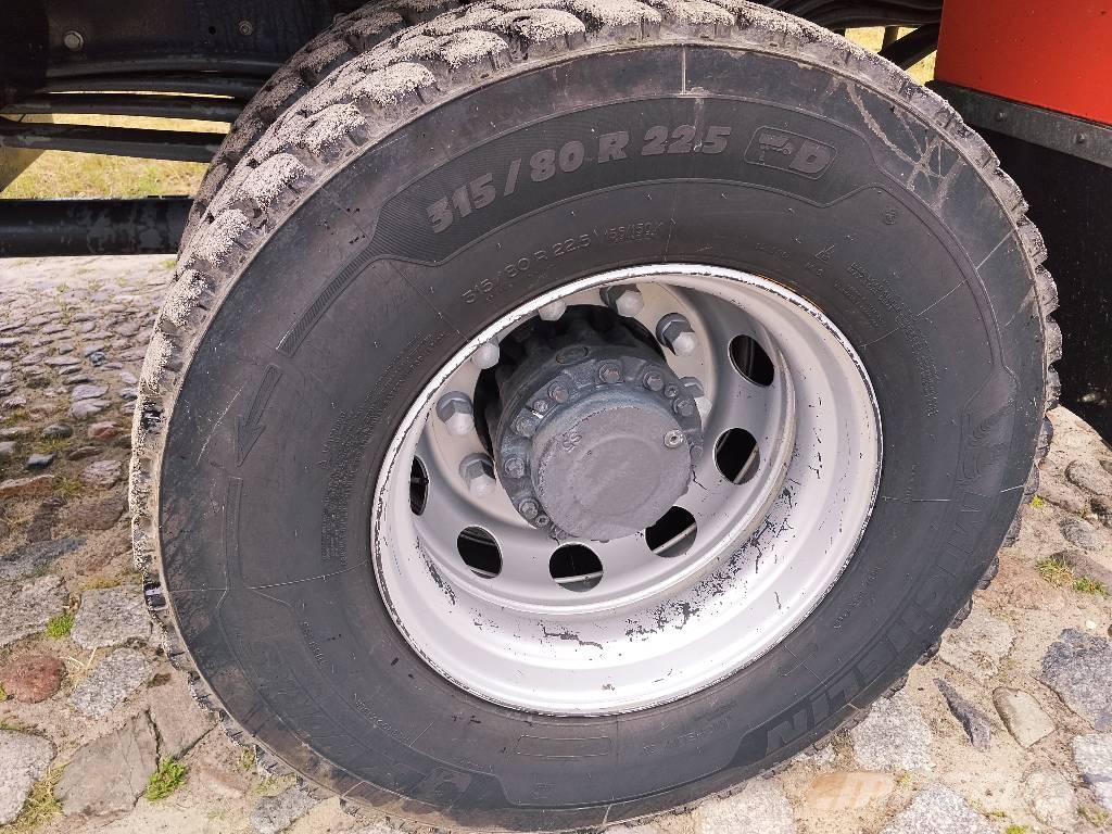 Renault Kerax 370 DXI Camiones de bomberos