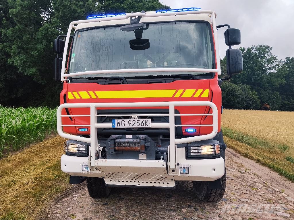 Renault Kerax 370 DXI Camiones de bomberos