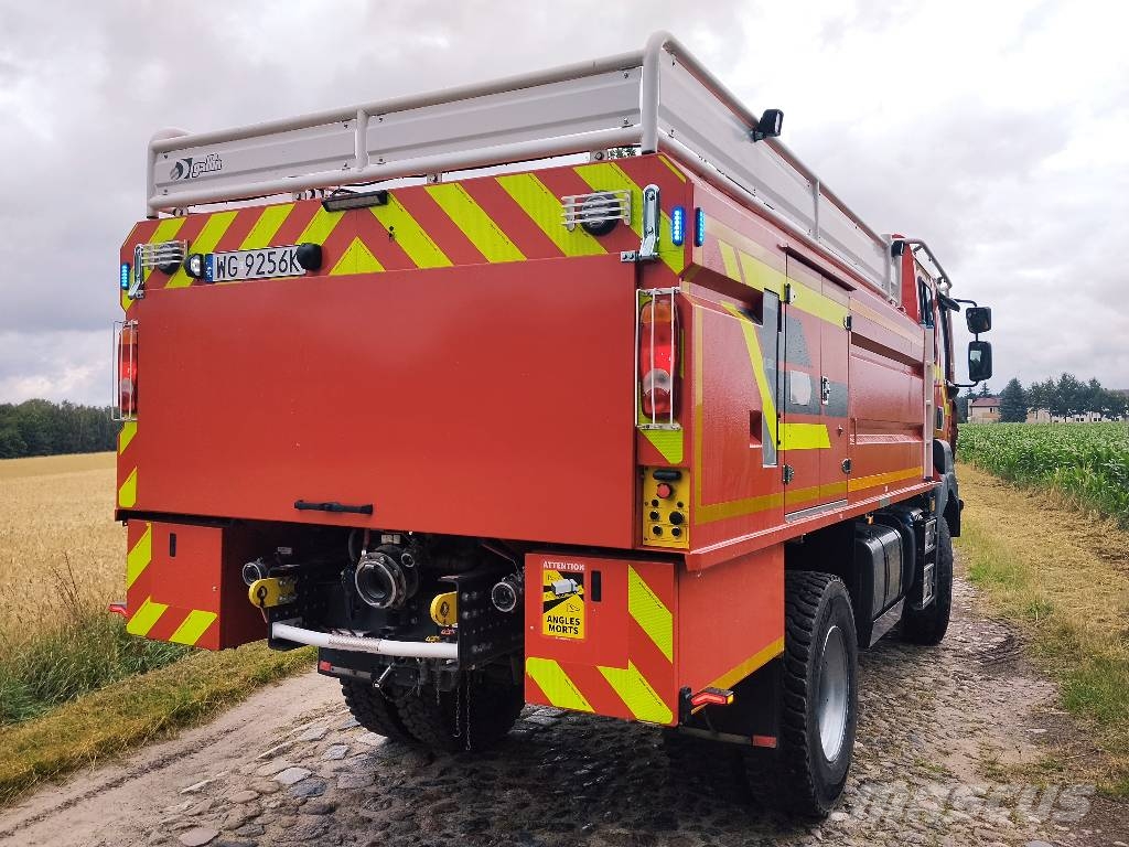 Renault Kerax 370 DXI Camiones de bomberos