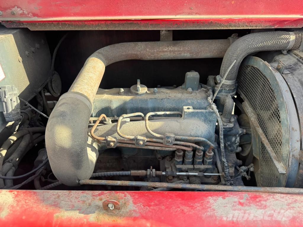  Moffet M7 27.4W **KOOIAAP-MOFFET 2700KG Mobilni viličari