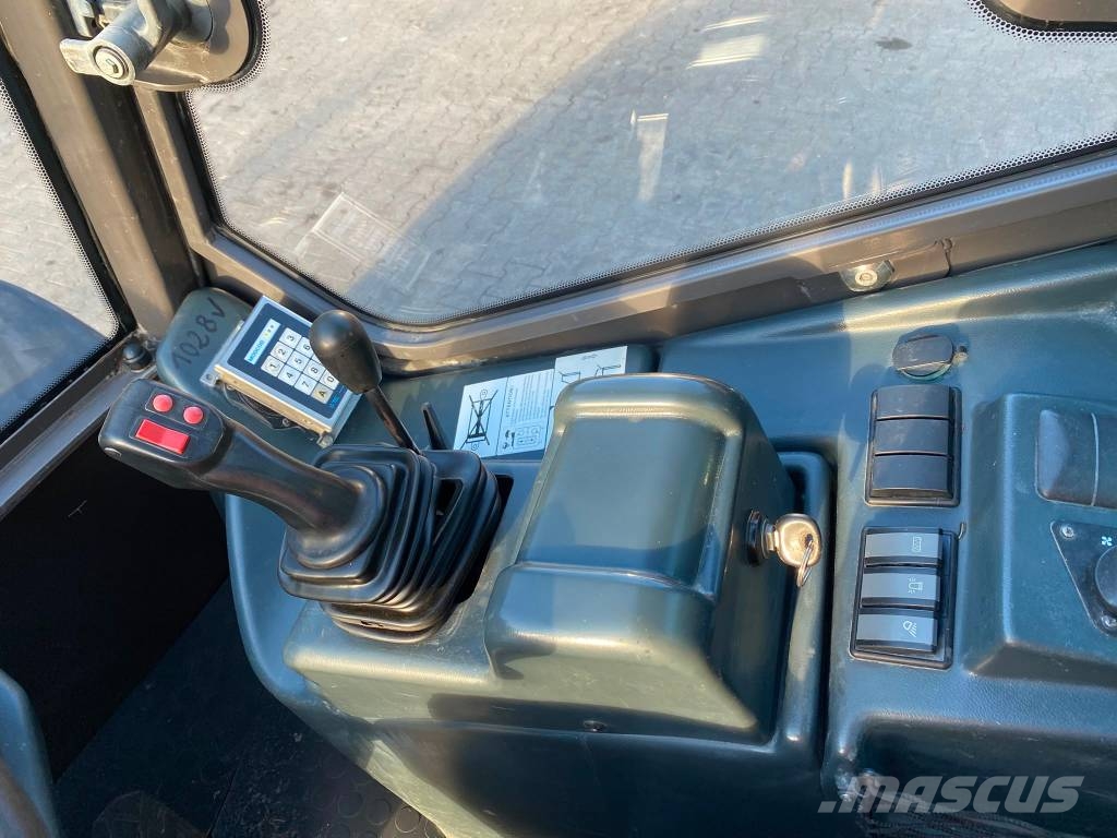 Mecalac AX 850 لوادر بعجل