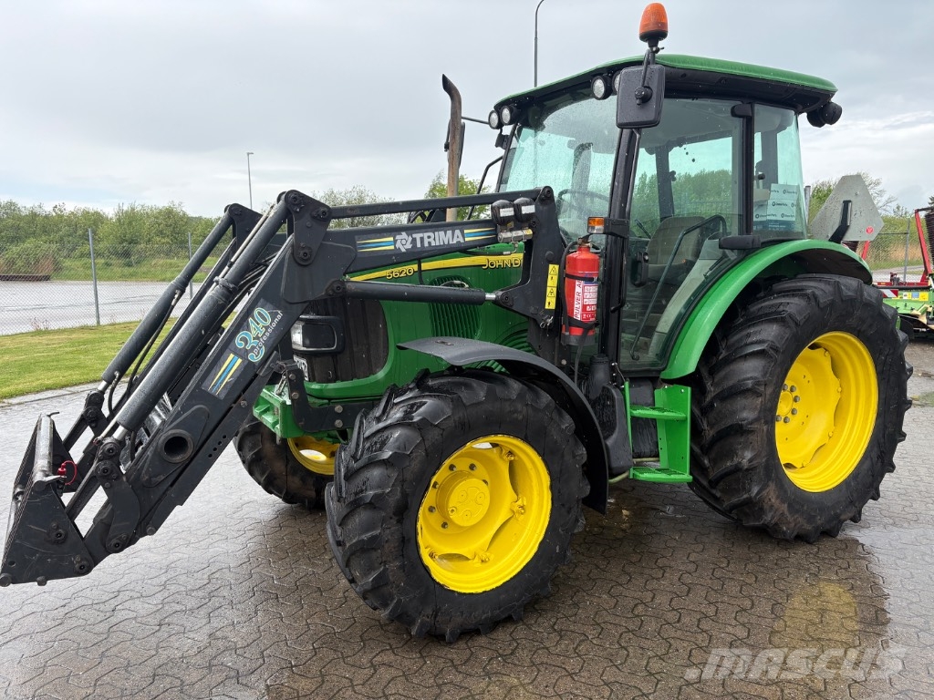 John Deere 5620 Tractors