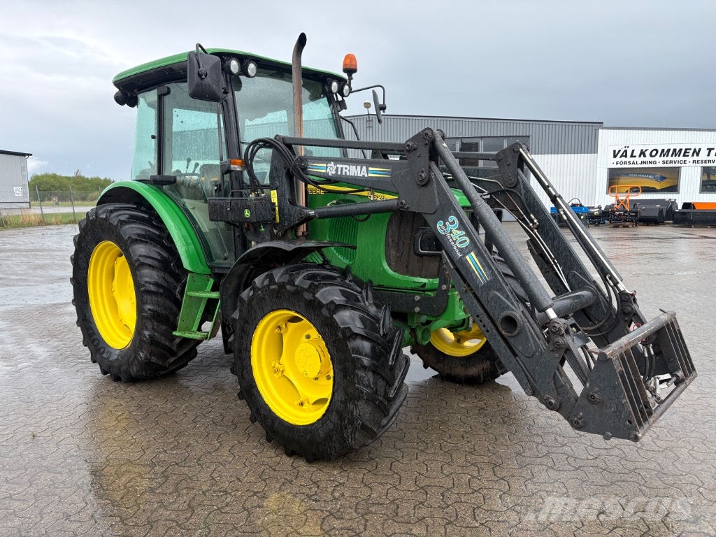 John Deere 5620 Tractors