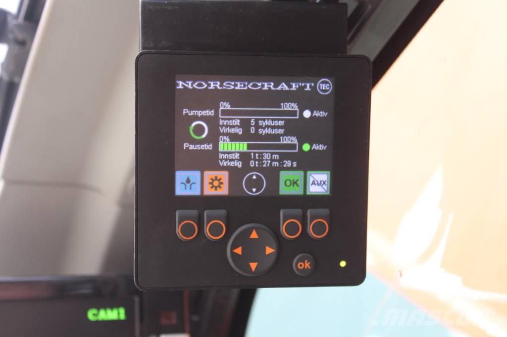 Hitachi ZX 210 LC-6 Kāpurķēžu ekskavatori