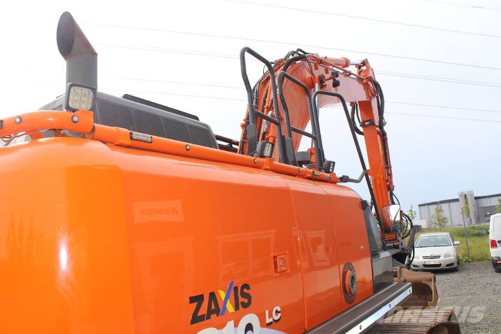 Hitachi ZX 210 LC-6 Kāpurķēžu ekskavatori