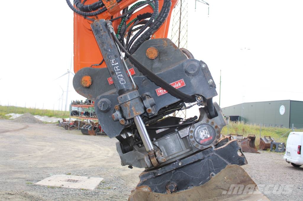 Hitachi ZX 210 LC-6 Kāpurķēžu ekskavatori