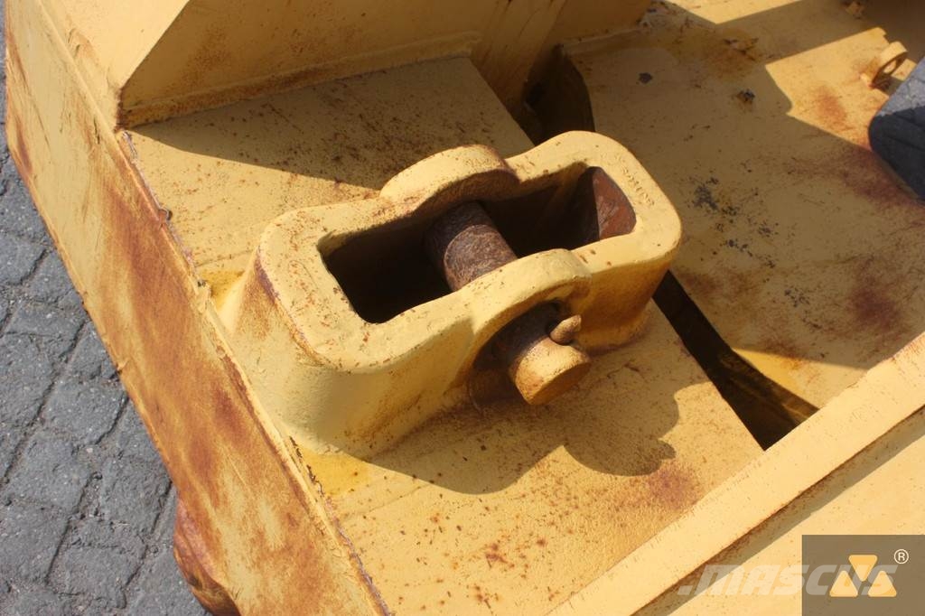 CAT D9H Ripper Andere Zubehörteile