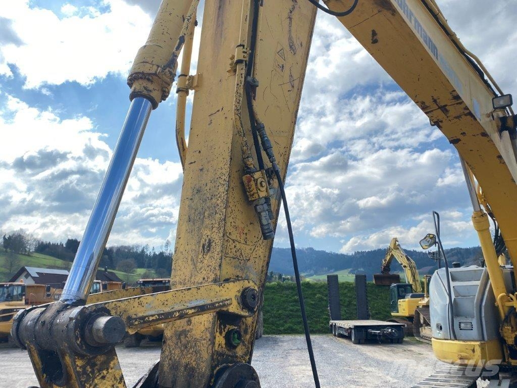 New Holland E225 B SR Kurzheckbagger MS21 KLIMA Raupenbagger