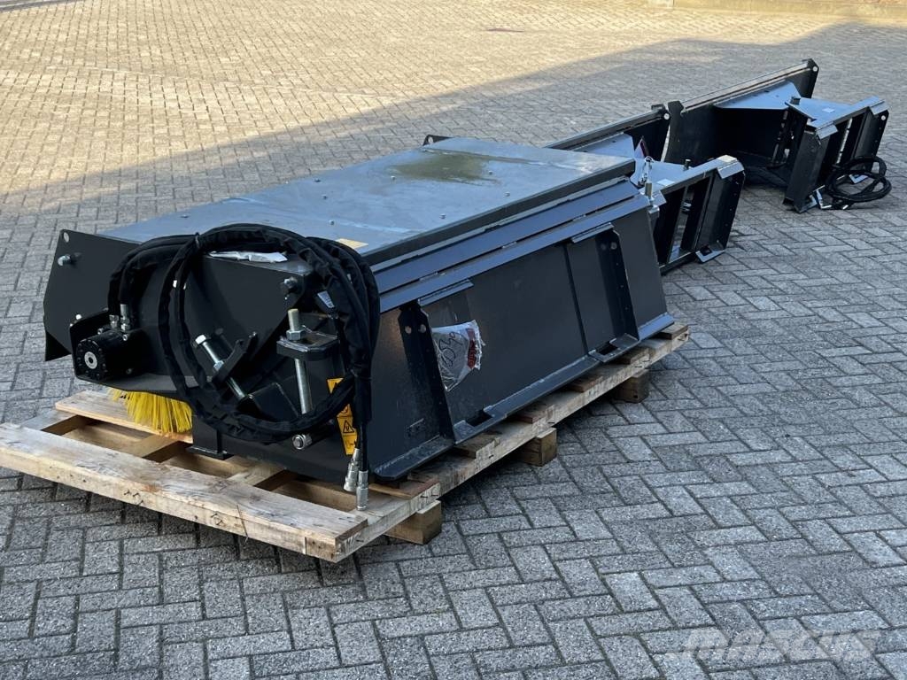 Gehl Skidsteer lader – graaf arm – bezem – schuif – bet Kompaktlader