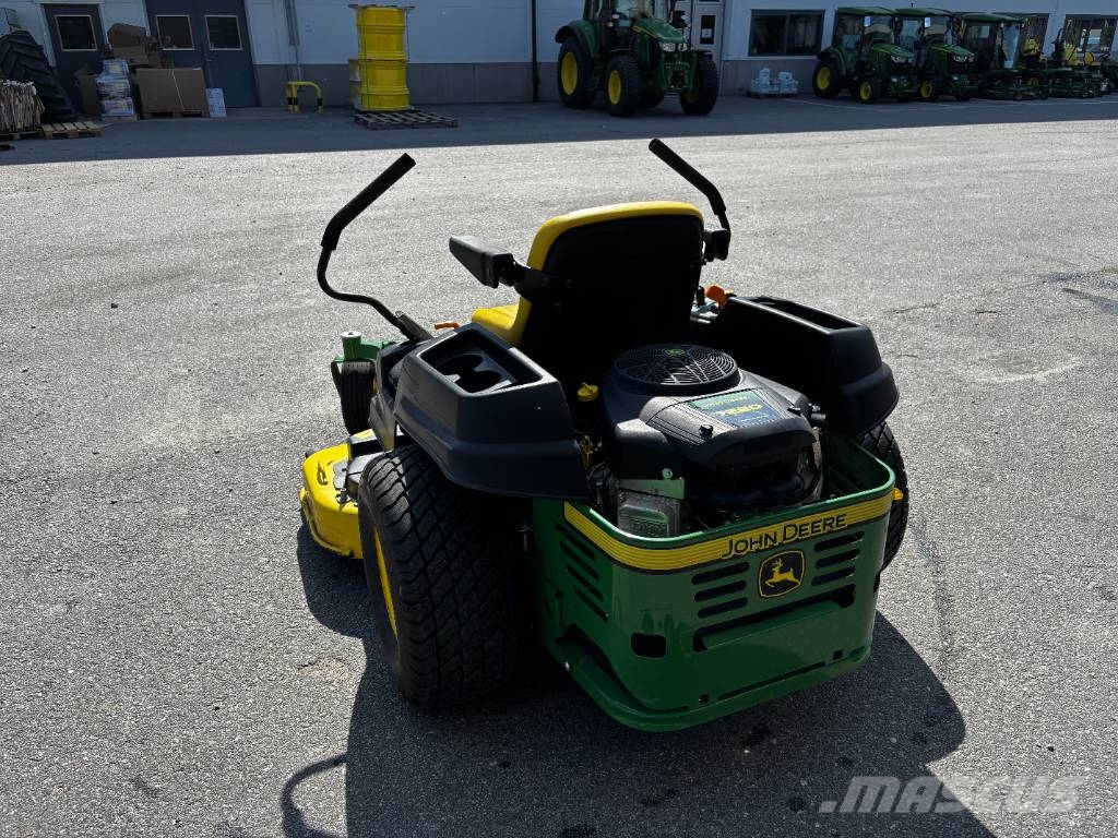 John Deere Z 525 Päältäajettavat ruohonleikkurit