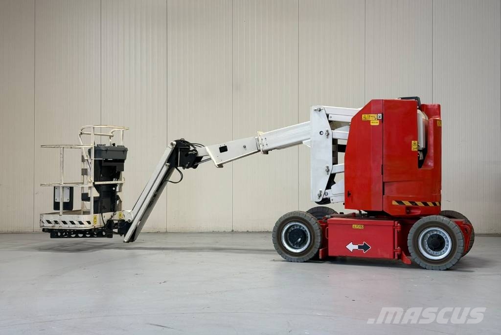 JLG E300AJP Zglobne dvižne ploščadi