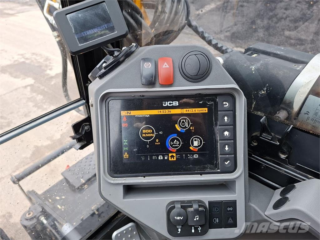 JCB HYDRADIG 110W PYÖRITTÄJÄLLÄ Wheeled excavators